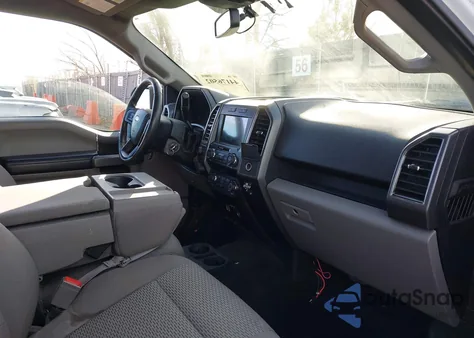 2019 Ford F-150 Xlt z USA, uszkodzony, nr VIN 1FTEW1E57KKC43214